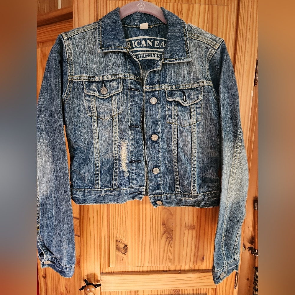 Womens american eagle jean jacket